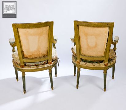 Paire de fauteuils 
De style Louis XVI 
Décor...
