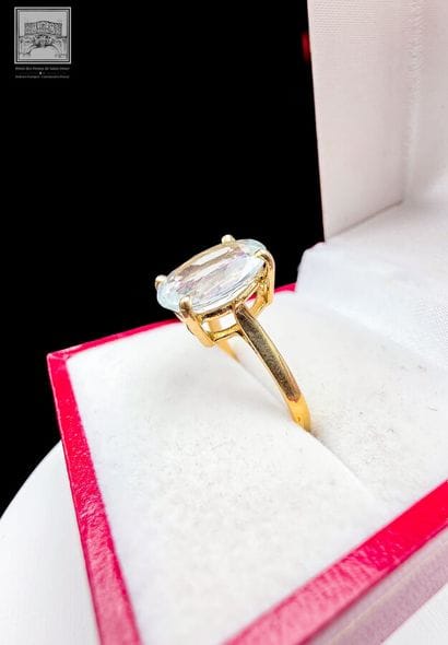 Bague
Or jaune 18K 750/°°°
Poinçon tête d'aigle...