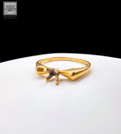 Monture de bague en or jaune 18K 750/°°°...