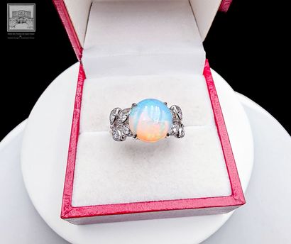 Bague de style Art Déco en or 750°/.(18K)...