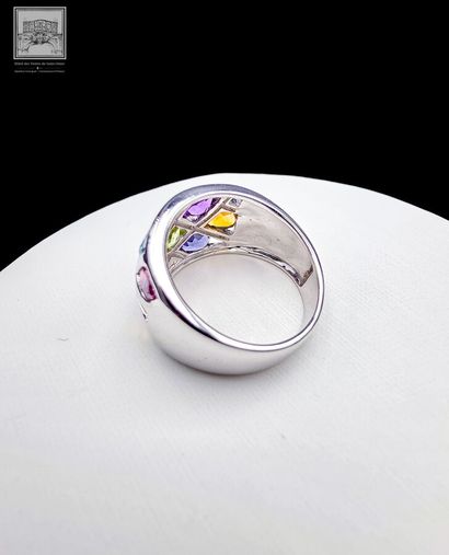 Cocktail ring in rhodium-plated 750°/ (18K)...