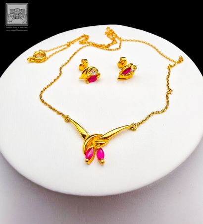 Demi parure 
or jaune 750/°°°
Collier pendentif...