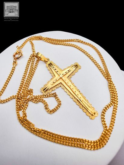 Collier + pendentif en forme de croix, en...
