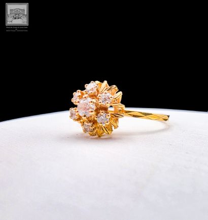 Bague en or jaune 18K 750°°°
Poinçon tête...
