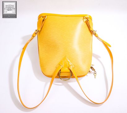 LOUIS VUITTON
Sac à dos modèle 