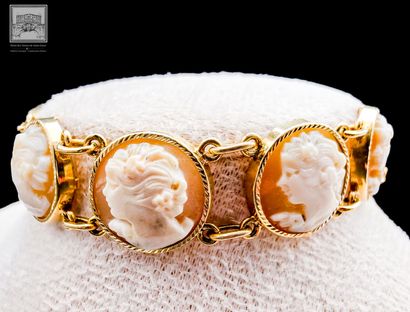 Bracelet articulé en or jaune 18K 750/°°°...