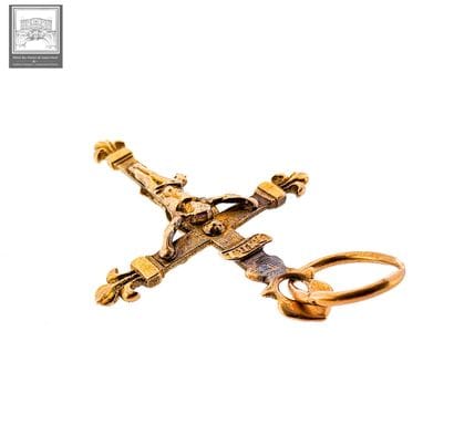 18K yellow gold cross pendant, 750/°°°
Eagle's...