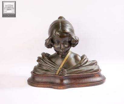 Attribué à Dominique ALONZO (actif vers 1910-1930)
Buste...
