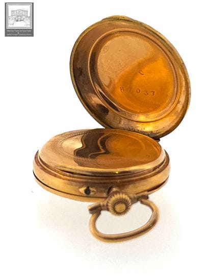 Montre de col 
or jaune 18k 750/°°° poinçon...
