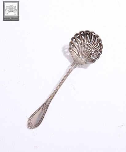 Cuillère à saupoudrer
argent 925/°°° poinçon...
