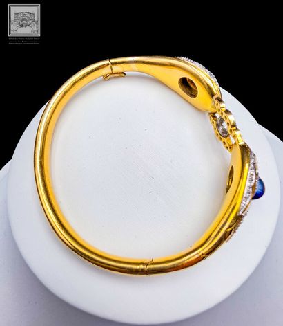 Bracelet rigide
Or jaune 18K 750/°°° et platine...