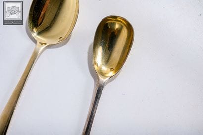 Ensemble de 11 cuillères à glace, en argent...
