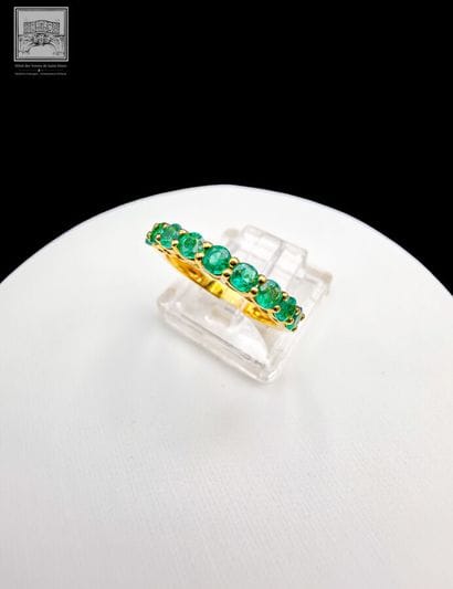 750°/ (18K) yellow gold half-eternity ring,...