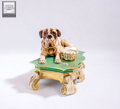 Jacob PETIT (1796-1868)
Encrier en porcelaine...
