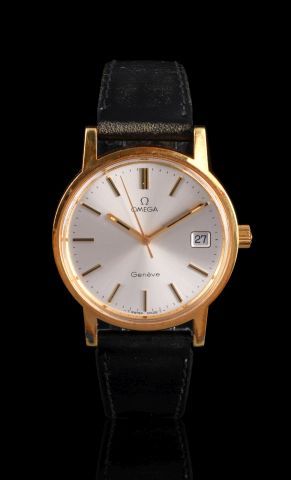 OMEGA

Seamaster

Montre de ville en métal...