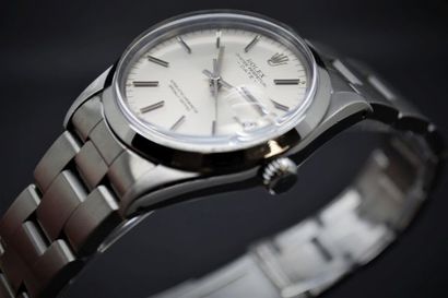 ROLEX

Oyster Perpetual Date

Référence 15000,...
