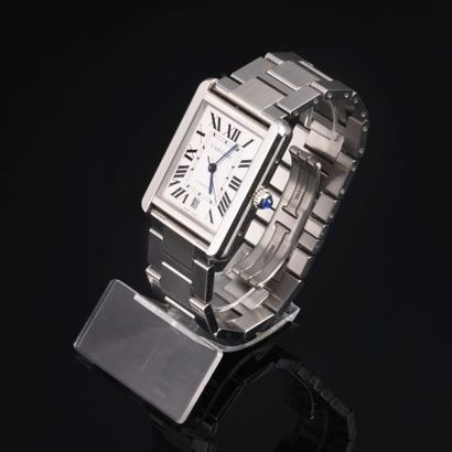 CARTIER

Tank Solo XL

Montre de ville en...