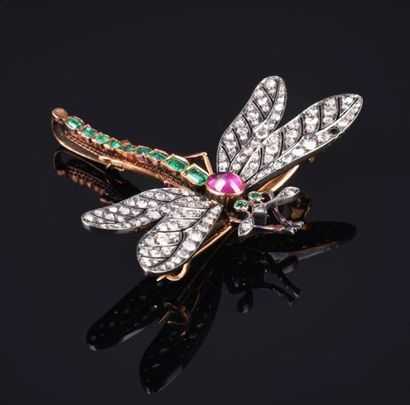 Delightful brooch pendant dragonfly in pink...