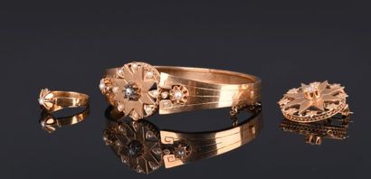 Lot de bijoux en or jaune 18K 750 millièmes...