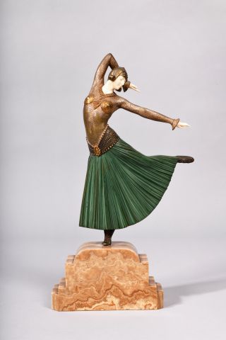 Demeter H. CHIPARUS (1886-1947) 

« Ayouta,...