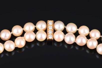 Bracelet deux rangs de perles de culture,...