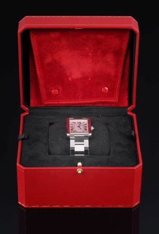 CARTIER

Tank Solo XL

Montre de ville en...