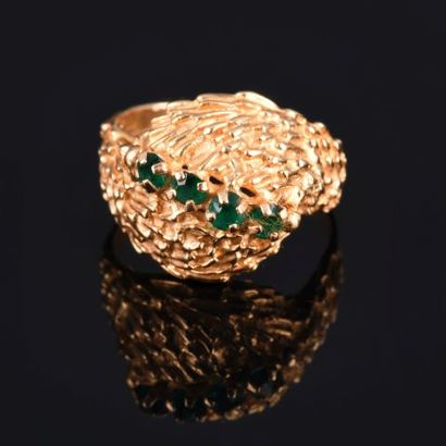 Bague en or jaune 18K 750 millièmes ornée...