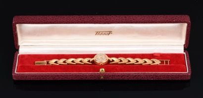 TISSOT

Lady's watch in yellow gold 18K 750...