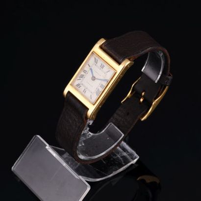 
CARTIER




Tank bec d’aigle Duoplan




Rarissime...