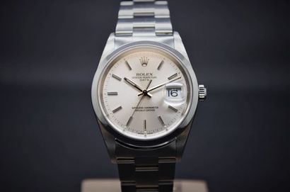 ROLEX

Oyster Perpetual Date

Référence 15200,...