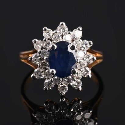 Bague en deux tons d’or jaune et gris 18K...