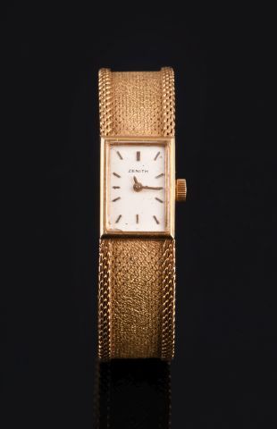 ZENITH

Montre de dame en or jaune 18K 750...