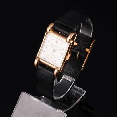 VACHERON CONSTANTIN

Montre de ville en or...