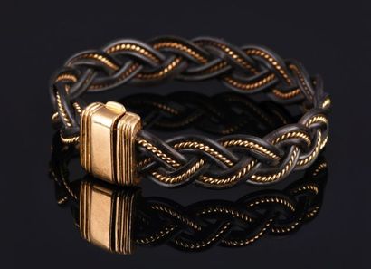Attribué à BRY, bracelet en poil d'éléphant...
