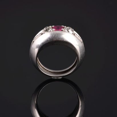Elégante bague Jonc en platine 850 millièmes...