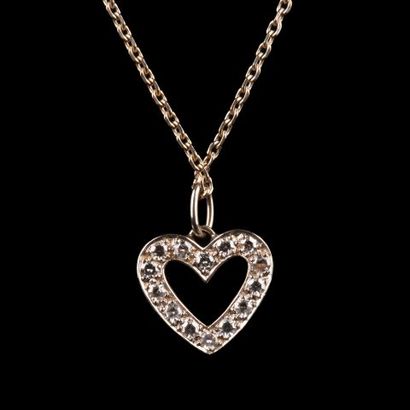 Pendentif Coeur en or gris 18K 750 millièmes...