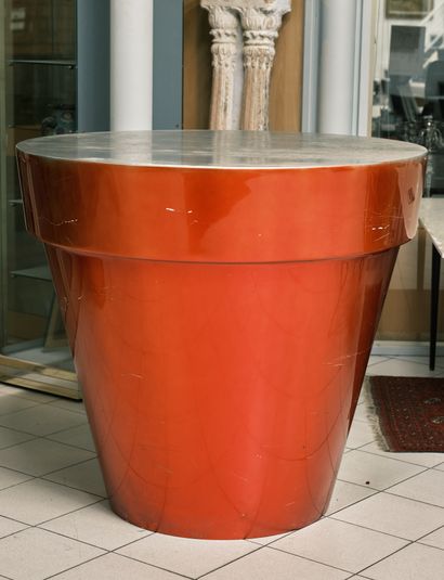 Jean-Pierre RAYNAUD (Born in 1939)

Red pot

Resin...