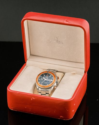 OMEGA

Planet Ocean 

Chronographe de plongée...