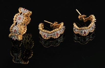 Parure en or jaune 18K 750 millièmes comprenant...