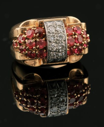 Importante bague Tank en or jaune 18K 750...