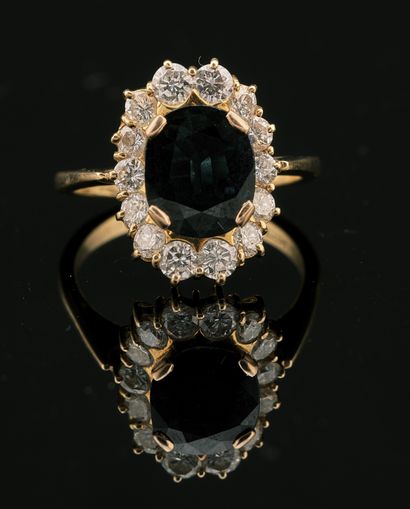 Bague marguerite en or jaune 18K 750 millièmes...