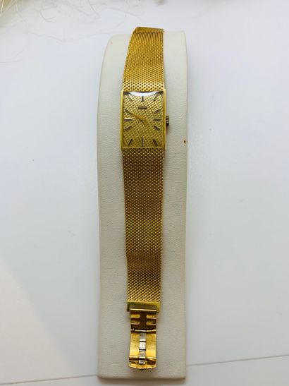 JUVENIA

Montre de dame en or jaune 18K 750...