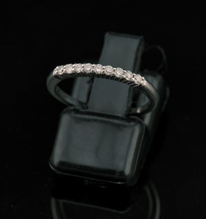 Demi alliance américaine en or gris 18K 750...
