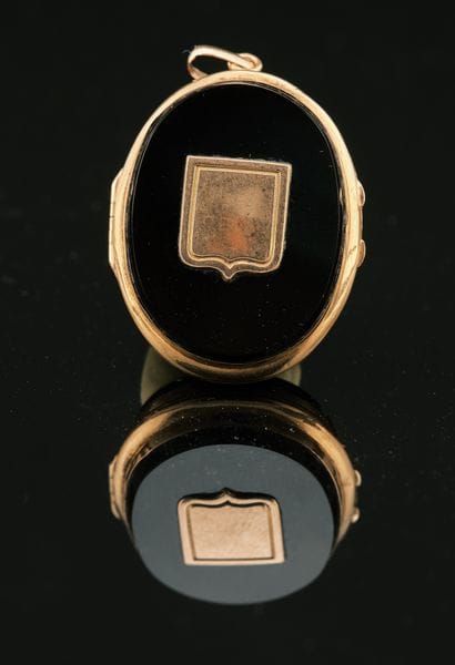 Pendentif en or jaune 18K 750 millièmes et...