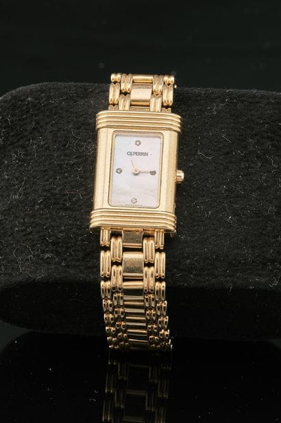 OJ Perrin

Montre de dame en or jaune 18K...