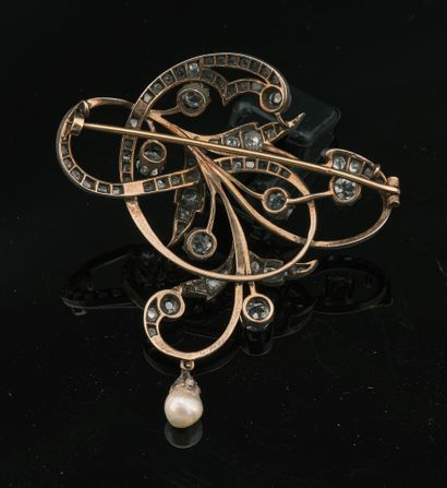 Broche - pendentif en or jaune 18K 750 millièmes...