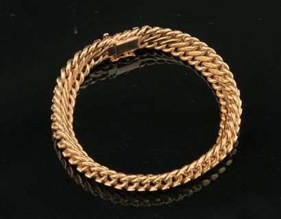 Bracelet en or jaune 18K 750 millièmes à...