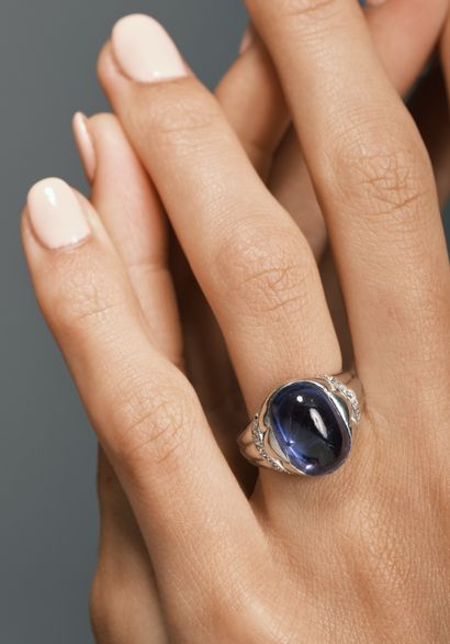 Bague chevalière en platine 850 millièmes...