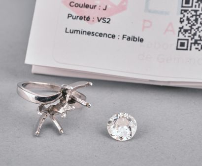 Diamant sur papier de taille ancienne pesant...