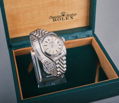 ROLEX
Oyster Perpetual Date
Montre de dame...